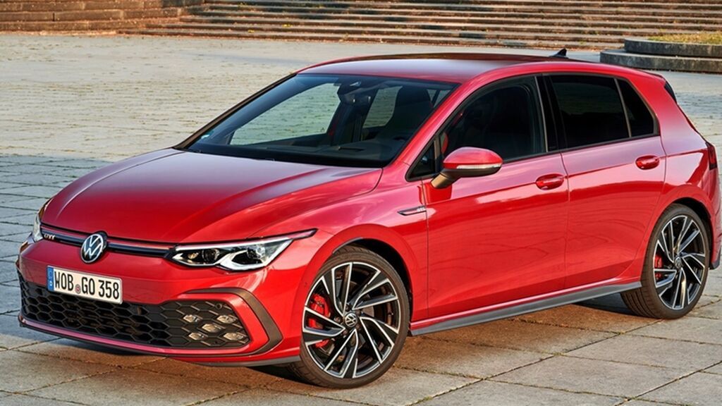El Golf es más deportivo y elegante