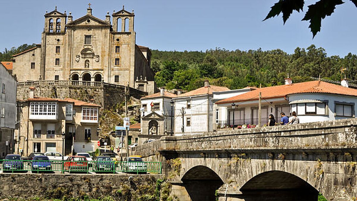 Padrón, salida de la 21ª etapa de la Vuelta Ciclista a España Padrón, salida de la 21ª etapa de la Vuelta Ciclista a España