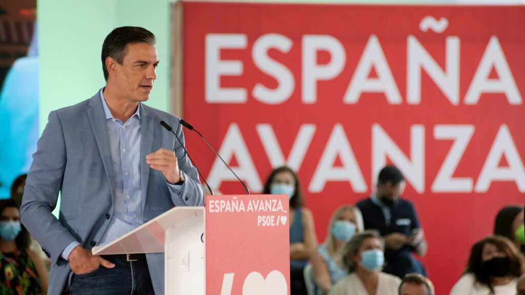 Pedro Sánchez: "Nosotros cumplimos y la oposición lo único que hace es gritar y crispar"