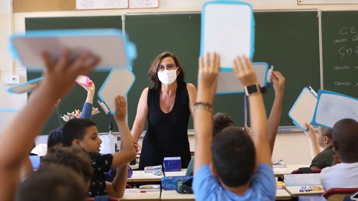 Las medidas seguridad se mantienen en la vuelta al cole para 8 millones de alumnos Las medidas seguridad se mantienen en la vuelta al cole para 8 millones de alumnos