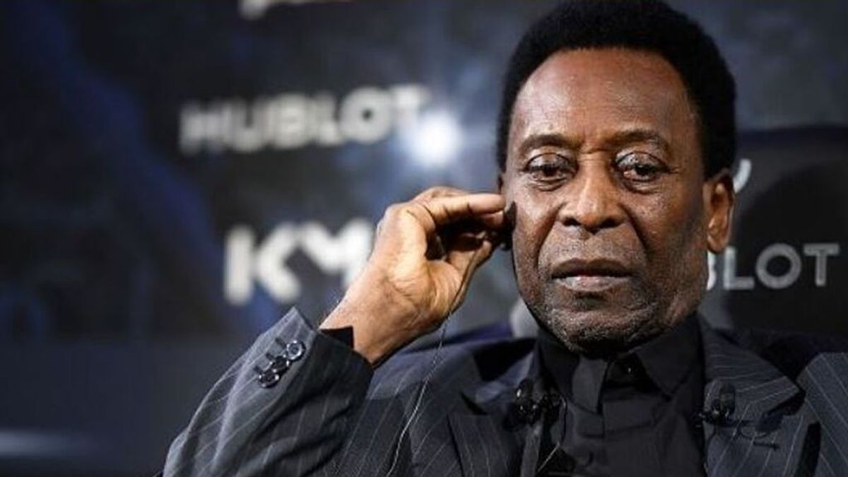 Pelé se encuentra bien tras ser operado de un tumor en el colón Pelé se encuentra bien tras ser operado de un tumor en el colón