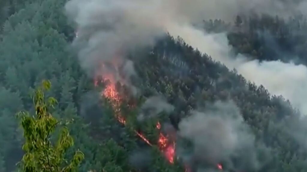 Arde la Ribeira Sacra en el que ya es el peor incendio de 2021 en Galicia