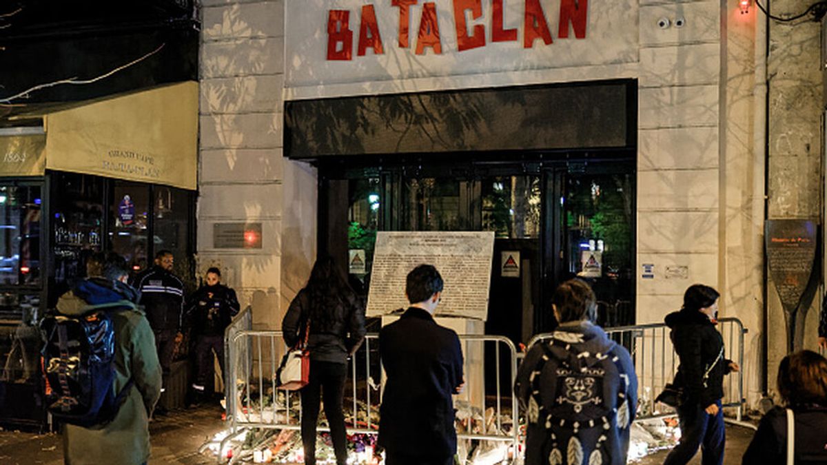 El mayor juicio de la historia de Francia sienta en el banquillo a los acusados de los ataques de París de 2015 El mayor juicio de la historia de Francia sienta en el banquillo a los acusados de los ataques de París de 2015