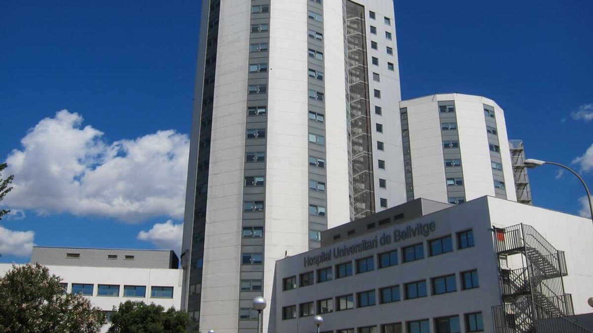 El Hospital Universitari de Bellvitge vuelve a permitir la entrada de un acompañante en aéreas libres de covid El Hospital Universitari de Bellvitge vuelve a permitir la entrada de un acompañante en aéreas libres de covid
