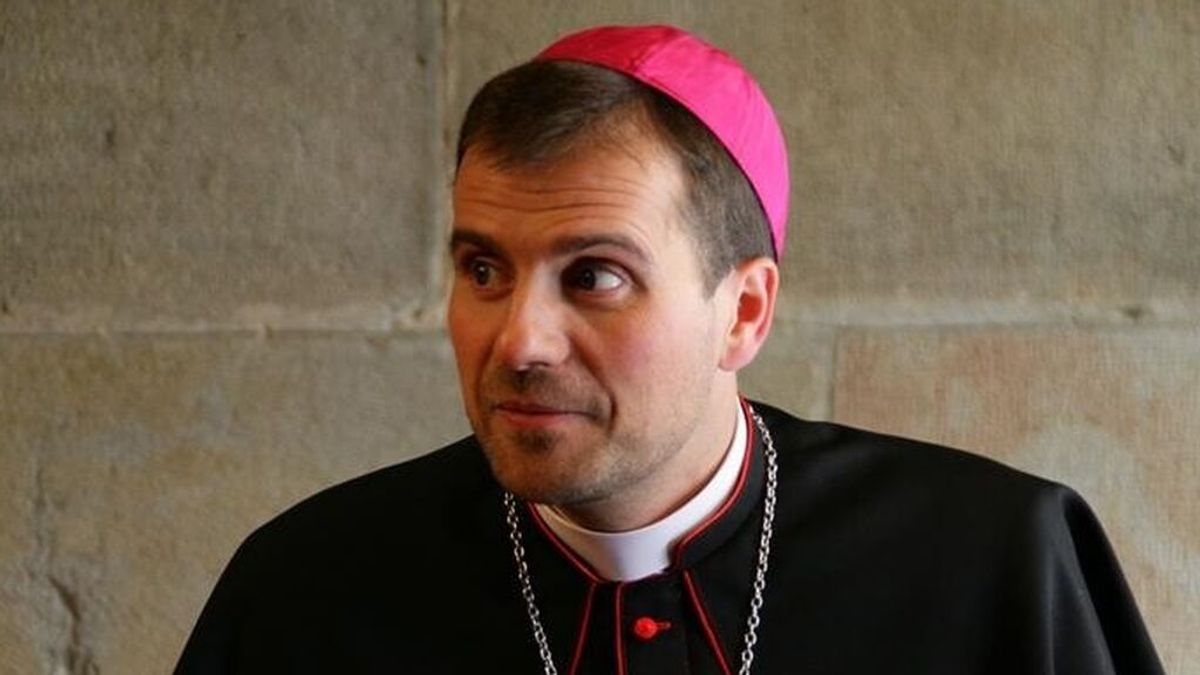 Xavier Novell renunció a ser obispo de Solsona por una relación con una psicóloga Xavier Novell renunció a ser obispo de Solsona por una relación con una psicóloga