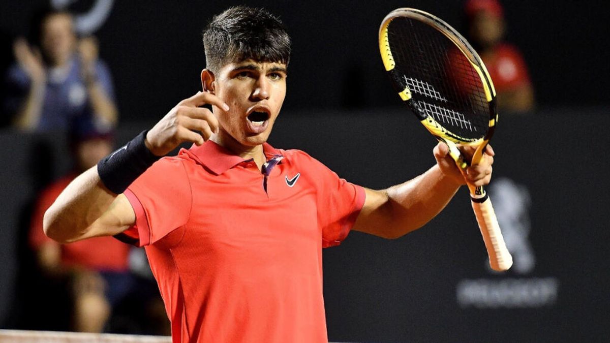 Carlos Alcaraz se enfrenta a Auger-Aliassime, pupilo de Toni Nadal, para alcanzar las semifinales del US Open Carlos Alcaraz se enfrenta a Auger-Aliassime, pupilo de Toni Nadal, para alcanzar las semifinales del US Open