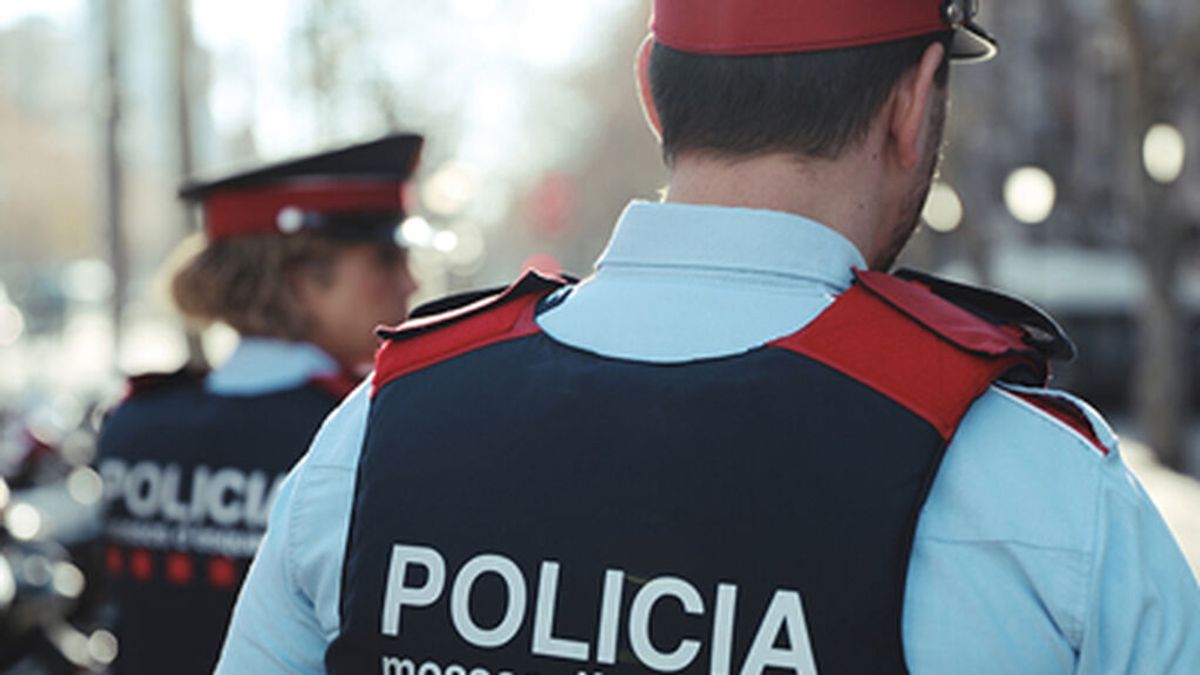 Los mossos investigan un intento de agresión sexual en las fiestas de Olot (Girona) Los mossos investigan un intento de agresión sexual en las fiestas de Olot (Girona)
