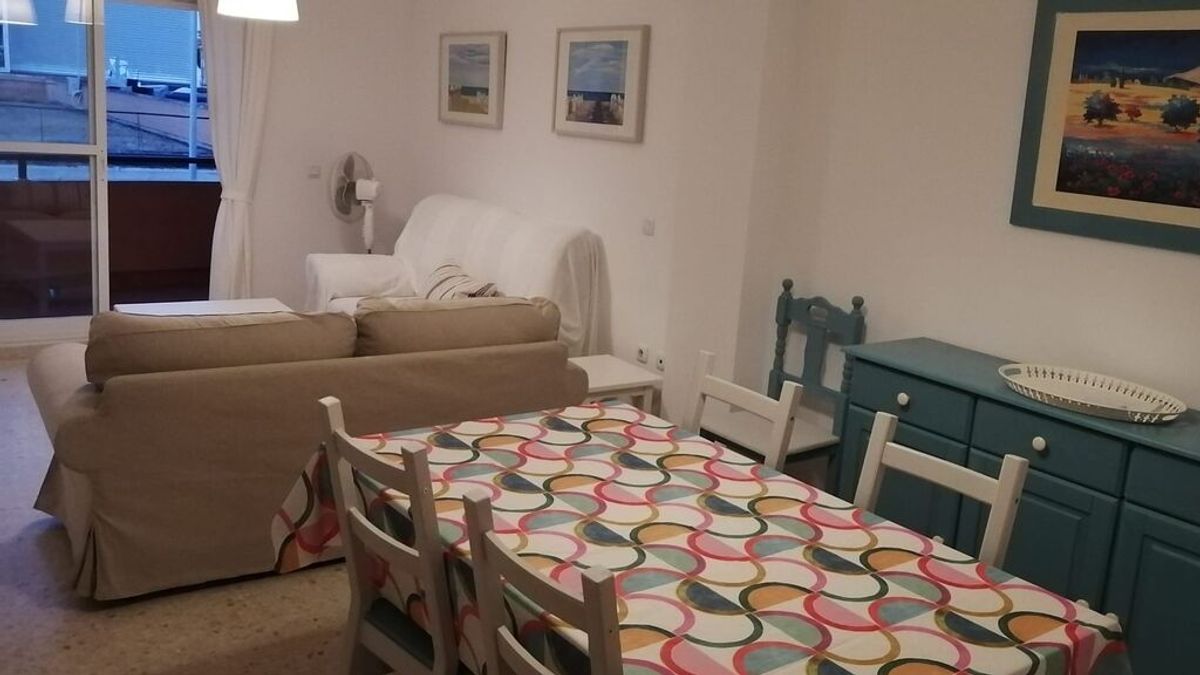Padres de niños con cáncer se turnan desde hace años un apartamento en Cádiz para desconectar