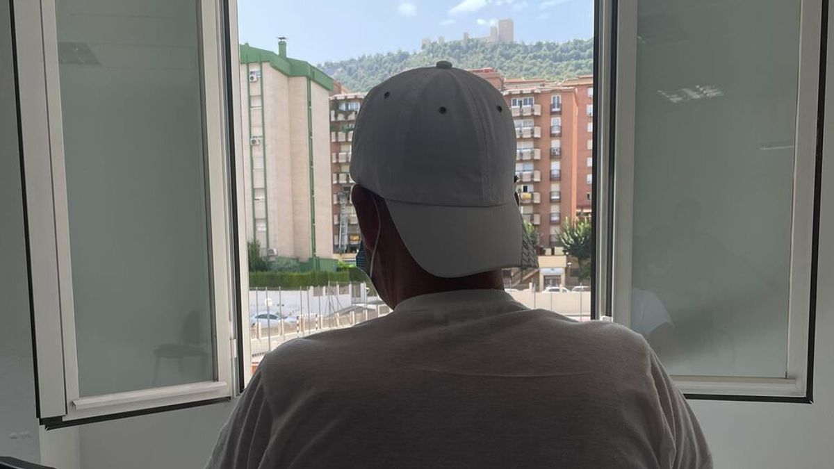 “No vamos ni a poder salir a la calle”, habla la víctima de la agresión homófoba en Jaén “No vamos ni a poder salir a la calle”, habla la víctima de la agresión homófoba en Jaén