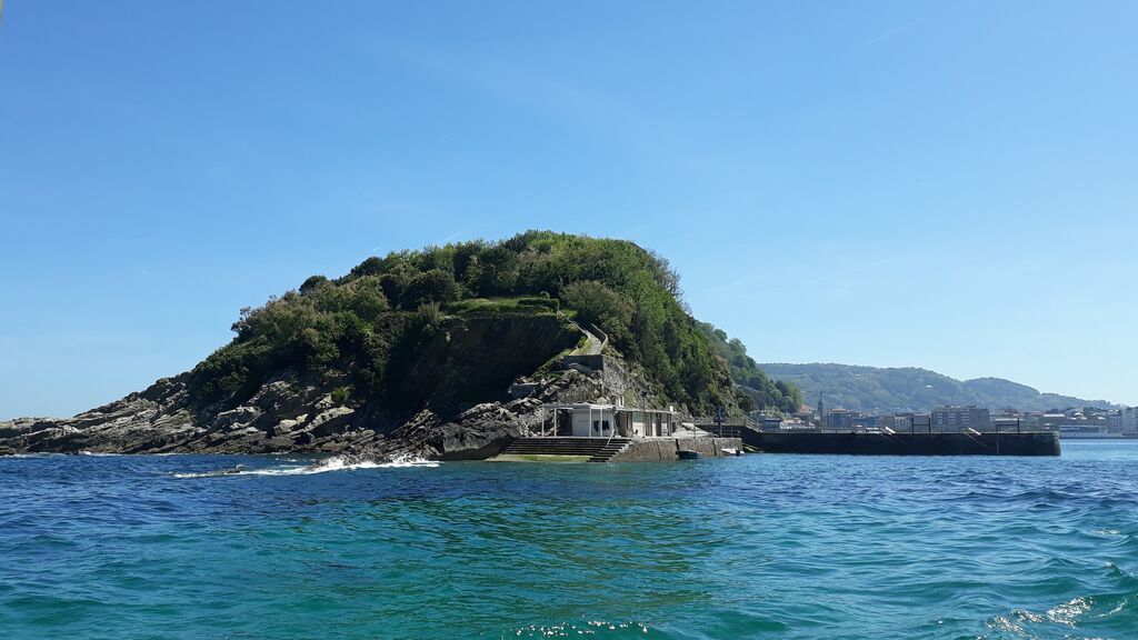 EuropaPress_3726824_isla_santa_clara_san_sebastian (1)