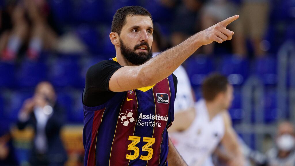 Mirotic, en un partido con el Barcelona la temporada pasada.