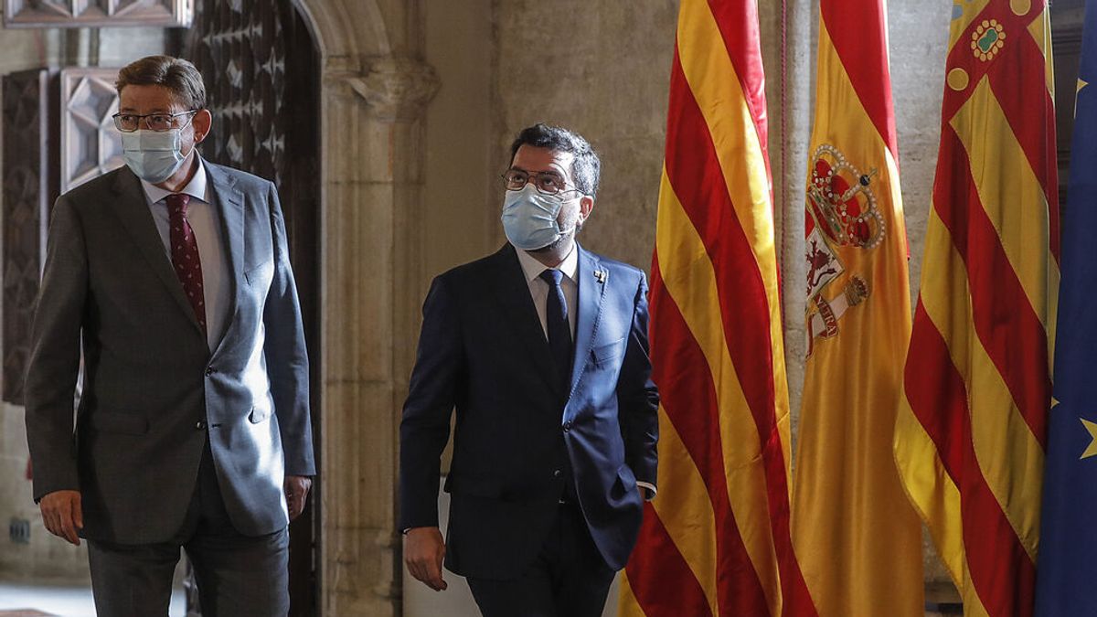 Aragonès presiona para que Sánchez esté en la reunión : "Esperamos máxima impliación institucional" Aragonès presiona para que Sánchez esté en la reunión : "Esperamos máxima impliación institucional"
