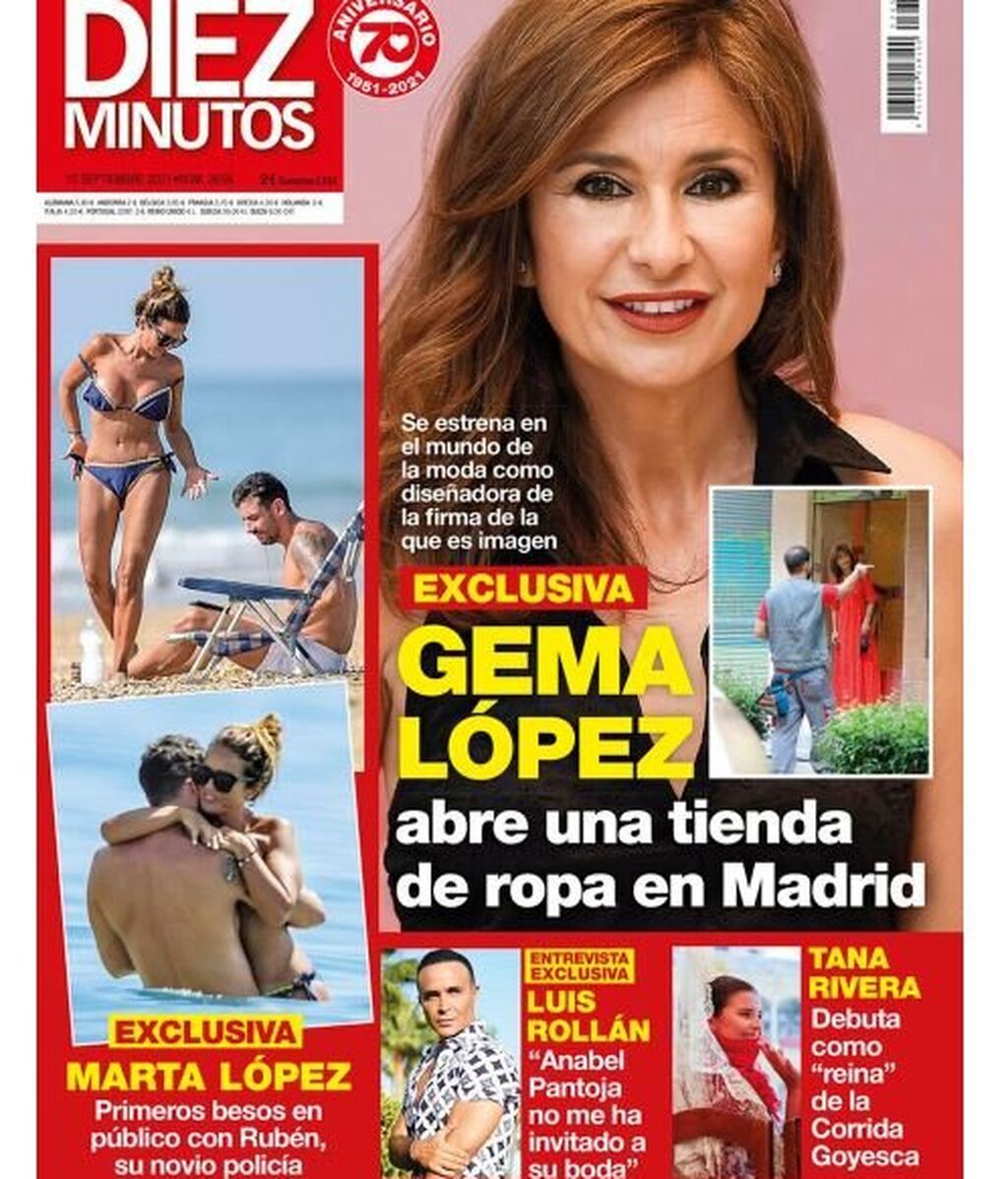 Marta López y su novio se besan en las playas de Huelva