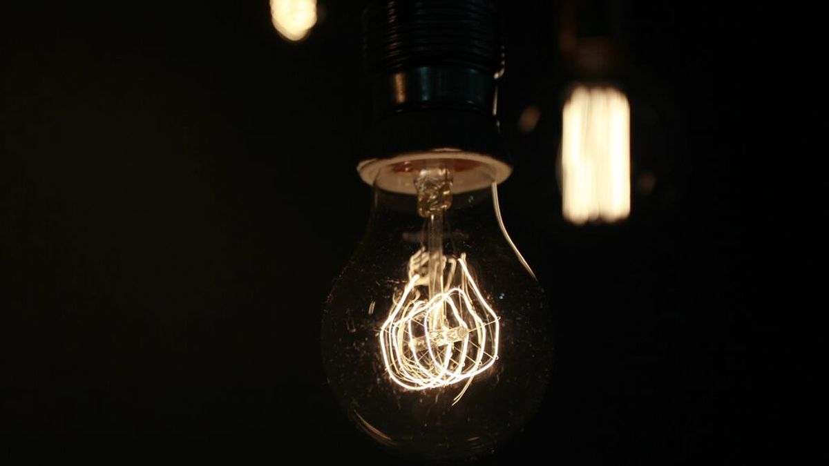 Soluciones de las eléctricas para frenar el precio de la luz Soluciones de las eléctricas para frenar el precio de la luz