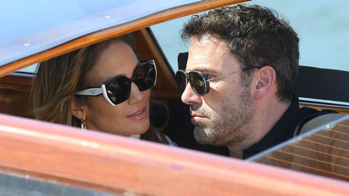 Jennifer López y Ben Affleck, dos enamorados en Venecia Jennifer López y Ben Affleck, dos enamorados en Venecia