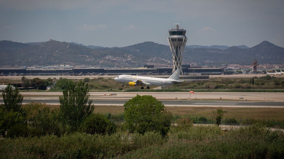 Desconfianza, crispación y acusaciones: el fiasco del Prat calienta la mesa de diálogo Desconfianza, crispación y acusaciones: el fiasco del Prat calienta la mesa de diálogo