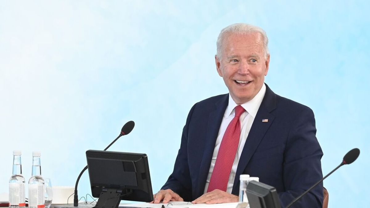 Biden prepara una orden ejecutiva que impone la vacunación obligatoria de 2,5 millones de empleados públicos Biden prepara una orden ejecutiva que impone la vacunación obligatoria de 2,5 millones de empleados públicos