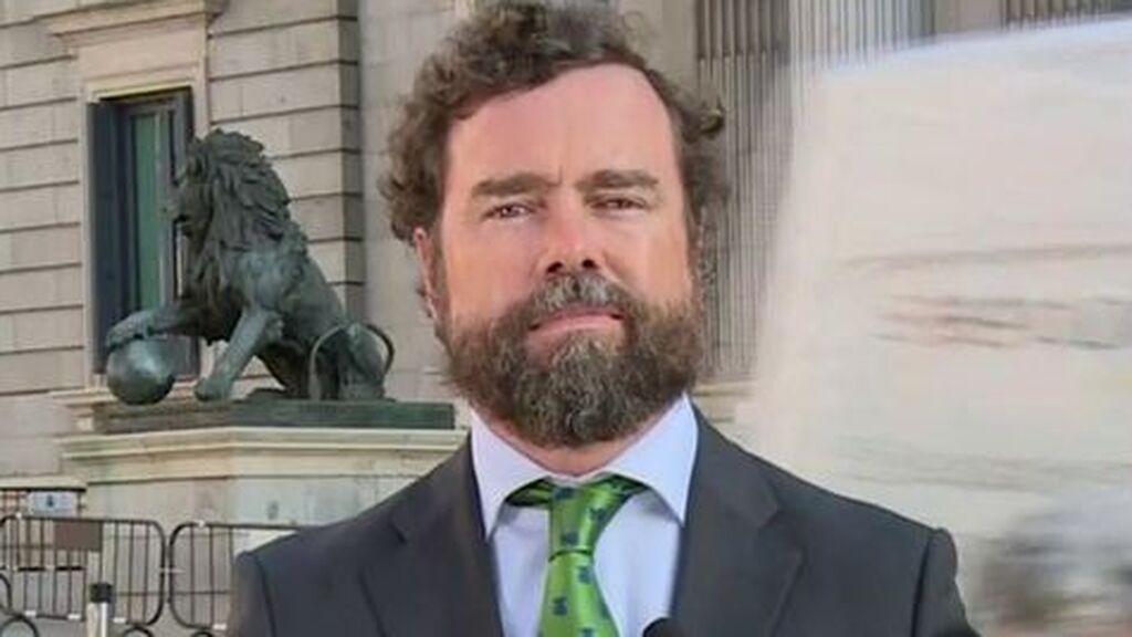 Espinosa de los Monteros: "Muchos LGTBI miran hacia VOX porque son los únicos que les defienden"