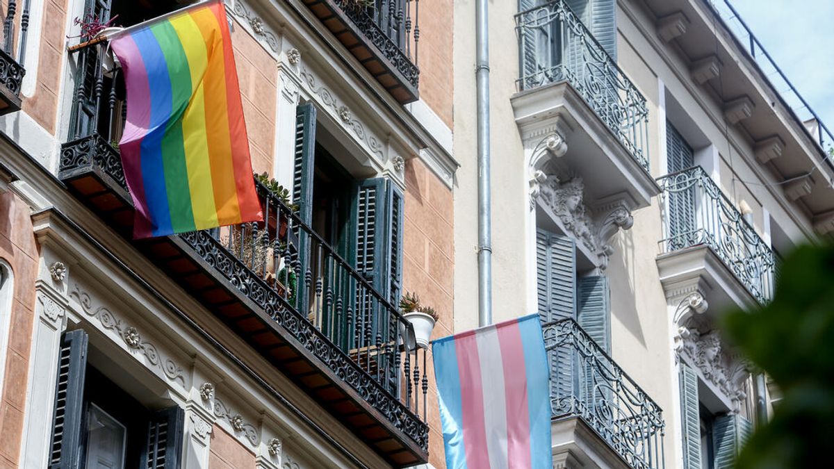 El joven de Malasaña que denunció la agresión homófoba reconoce que las lesiones fueron consentidas El joven de Malasaña que denunció la agresión homófoba reconoce que las lesiones fueron consentidas