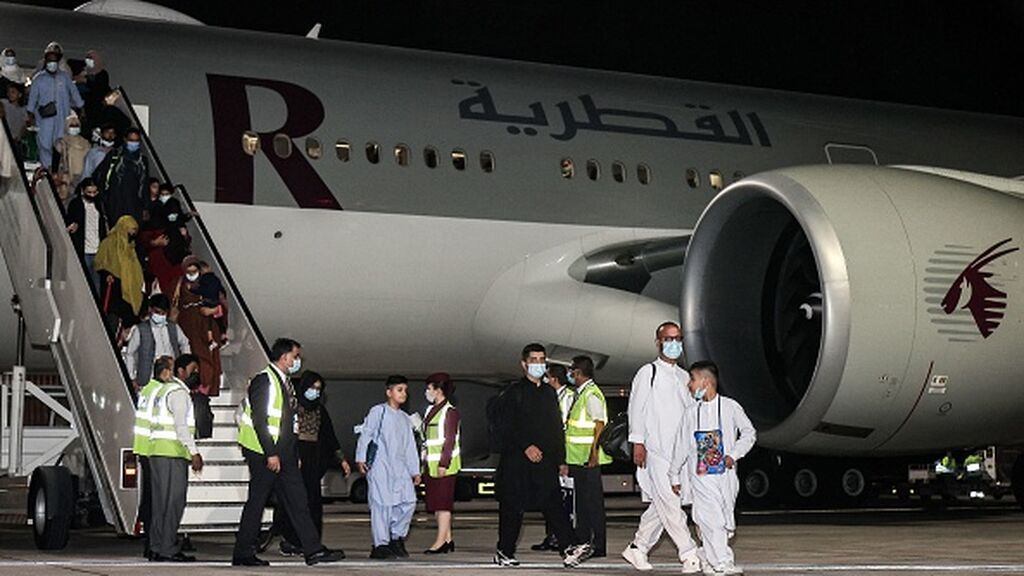 Llega a Catar el primer vuelo comercial desde Kabul tras la llegada de los talibanes