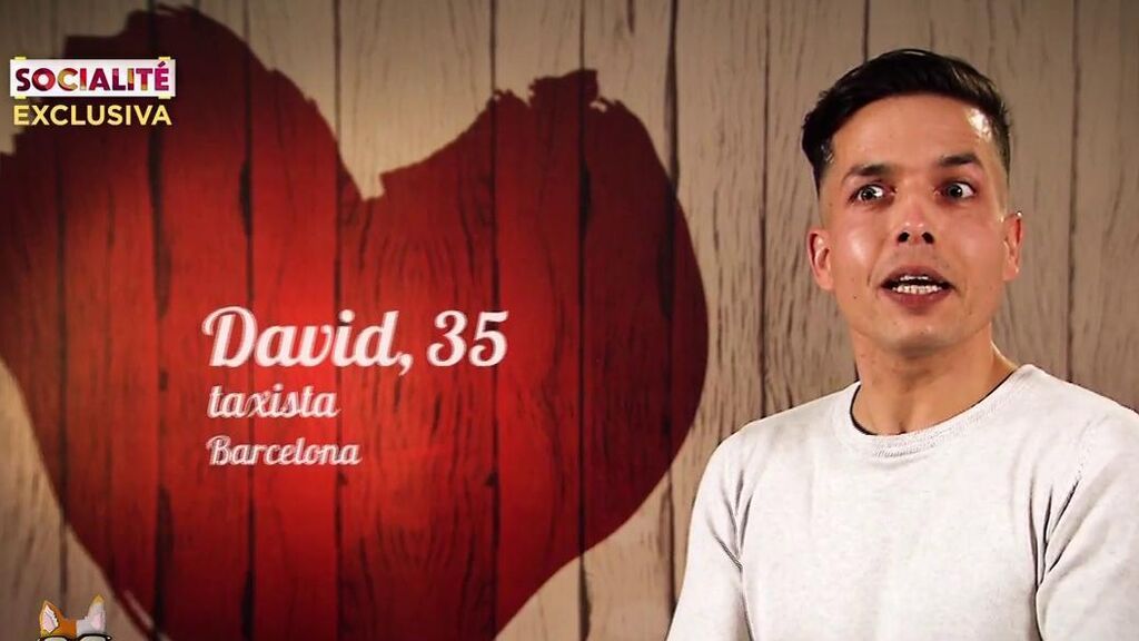 Primeras imágenes del supuesto hijo secreto de Camilo Sesto: participó en 'First dates' y se confesó fan del cantante