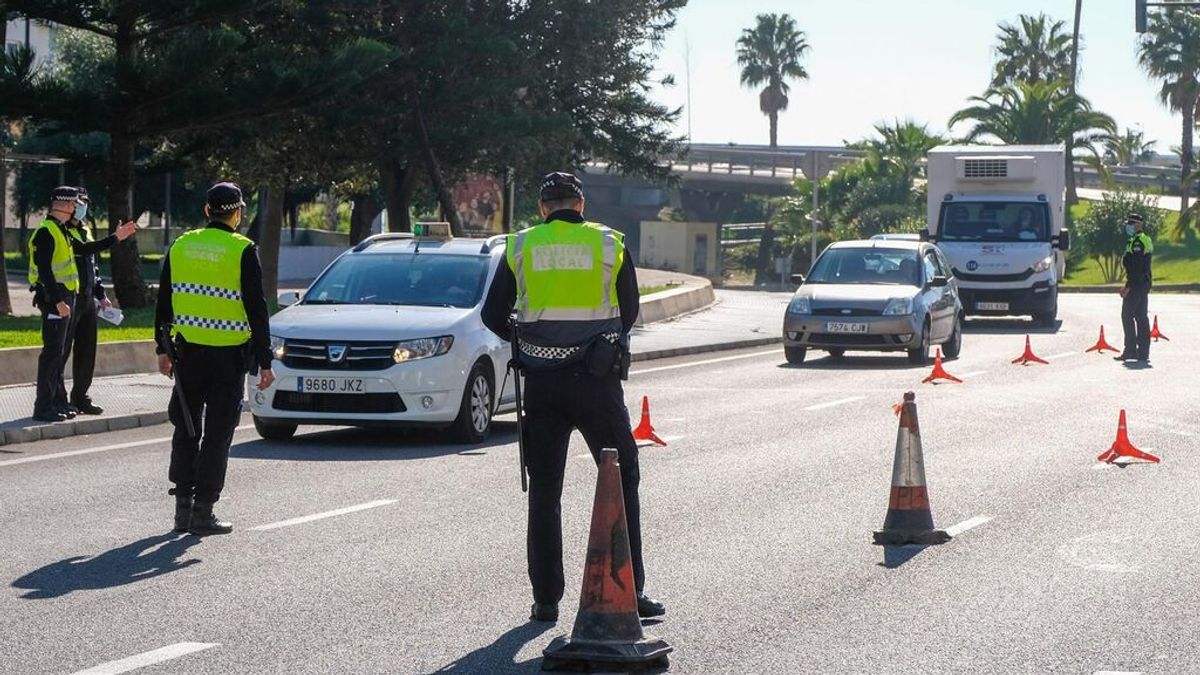 Detenido por conducir cuatriplicando la tasa de alcoholemia con su hijo menor a bordo Detenido por conducir cuatriplicando la tasa de alcoholemia con su hijo menor a bordo