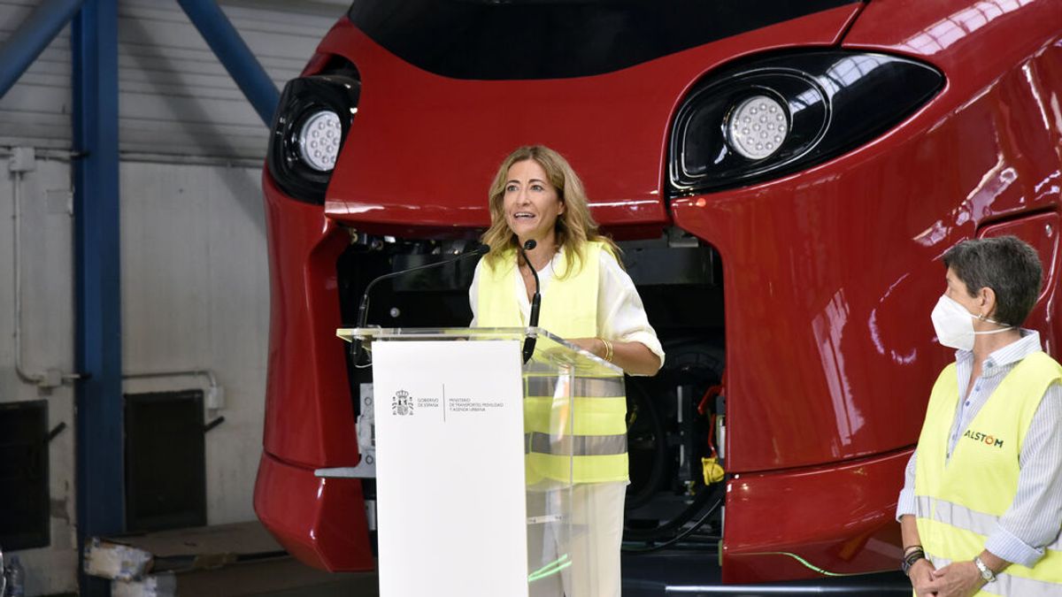 Raquel Sánchez ve una "anomalía" que el Govern no gestione el pago a Renfe por Rodalies Raquel Sánchez ve una "anomalía" que el Govern no gestione el pago a Renfe por Rodalies