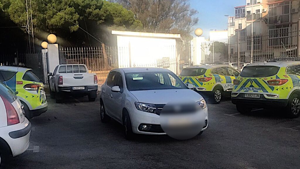 El coche en el vigilo toda la noche el jefe de Policía Local