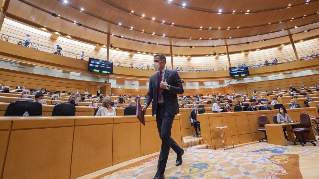 Sánchez defiende su plan "riguroso y solvente" para abaratar el precio de la luz