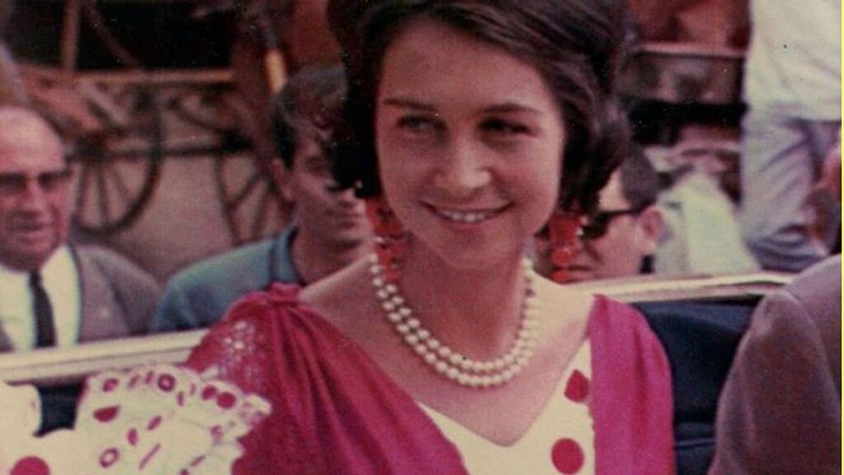 Muere Lina, la diseñadora que vistió de flamenca a Grace Kelly Muere Lina, la diseñadora que vistió de flamenca a Grace Kelly