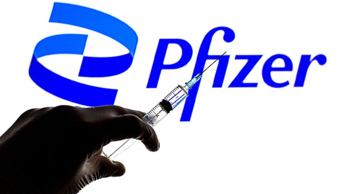 Pfizer dice que la protección de la vacuna contra la covid disminuye tras 6 u 8 meses Pfizer dice que la protección de la vacuna contra la covid disminuye tras 6 u 8 meses