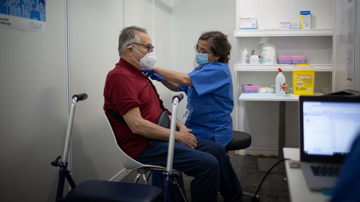 Las vacunas han evitado hasta 150.000 contagios y 9.500 muertes por covid en Cataluña Las vacunas han evitado hasta 150.000 contagios y 9.500 muertes por covid en Cataluña