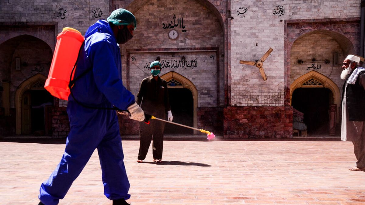 Pakistán levanta las restricciones por la covid pero endurece las medidas para los no vacunados Pakistán levanta las restricciones por la covid pero endurece las medidas para los no vacunados