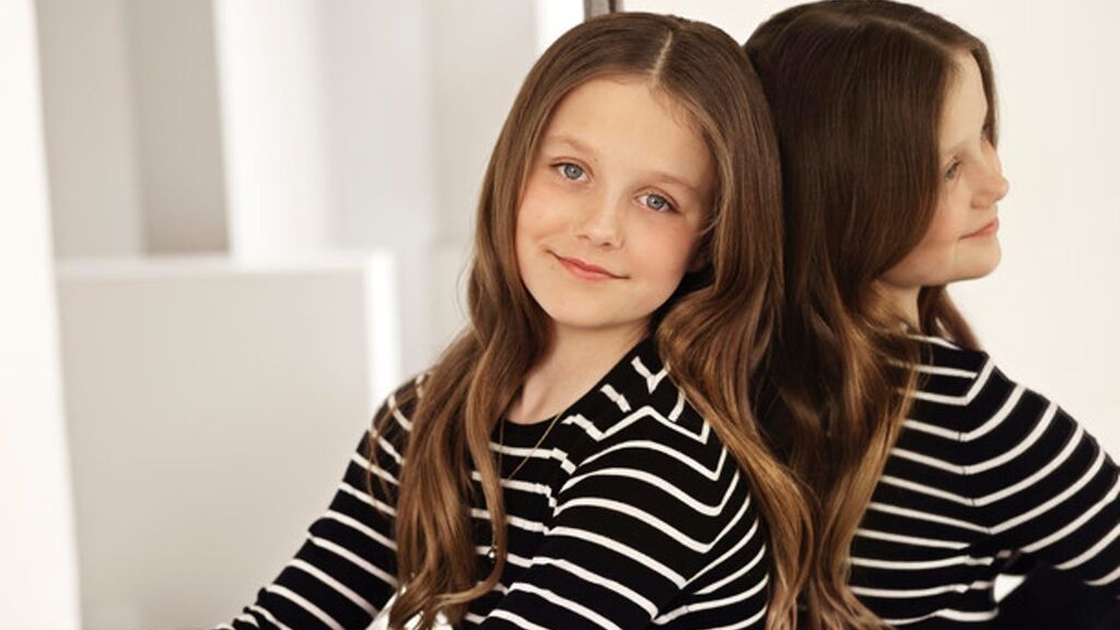 Isabel nació dos años más tarde.