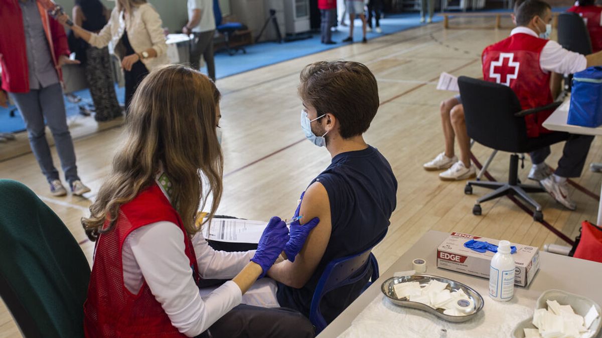 España baja de los 100 casos de incidencia acumulada España baja de los 100 casos de incidencia acumulada