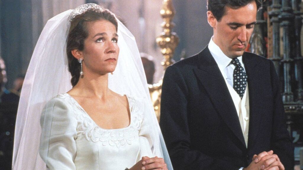 La infanta Elena y Jaime de Marichalar acabaron divorciándose.