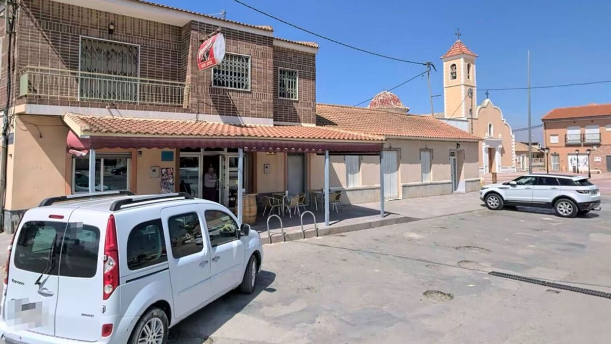 Dos fallecidos al arrollar un coche la terraza de un bar en Torre Pacheco Dos fallecidos al arrollar un coche la terraza de un bar en Torre Pacheco