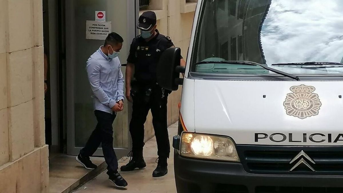 Los abusos sexuales y violaciones crecen en 2021 tres veces más que el resto de delitos Los abusos sexuales y violaciones crecen en 2021 tres veces más que el resto de delitos
