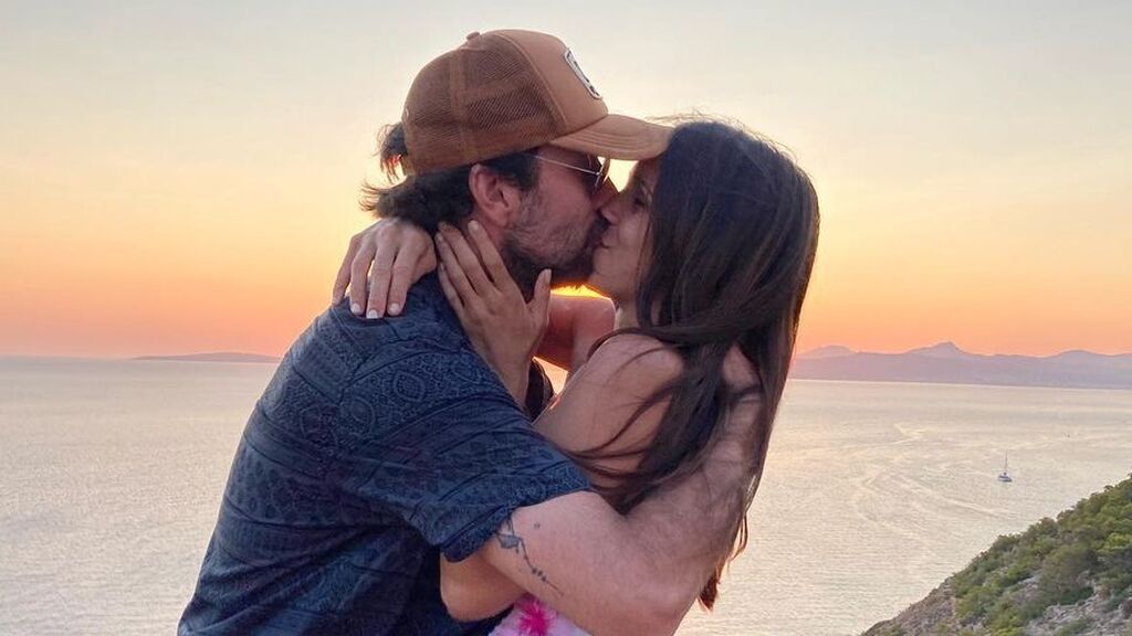 Elena Furiase y Gonzalo Sierra se casan: recordamos su historia de amor