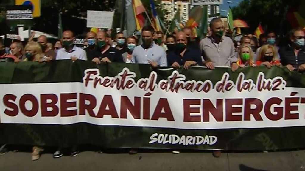 Manifestación de Vox en Madrid contra la factura de la luz: Santiago Abascal pide la convocación de elecciones