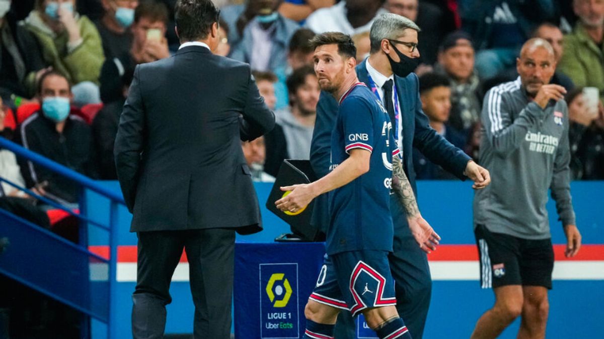 El mosqueo de Messi tras ser sustituido por Pochettino: cuántas veces le han cambiado sin estar lesionado El mosqueo de Messi tras ser sustituido por Pochettino: cuántas veces le han cambiado sin estar lesionado