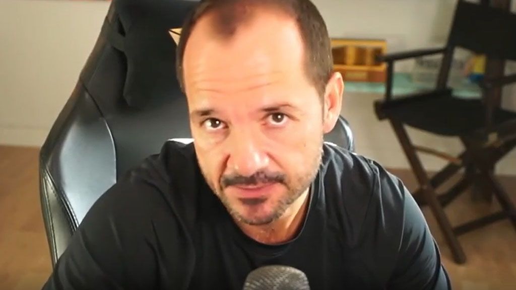 Ángel Martín lanza una advertencia tras confesar que sufrió un brote psicótico: "Igual es absurdo"
