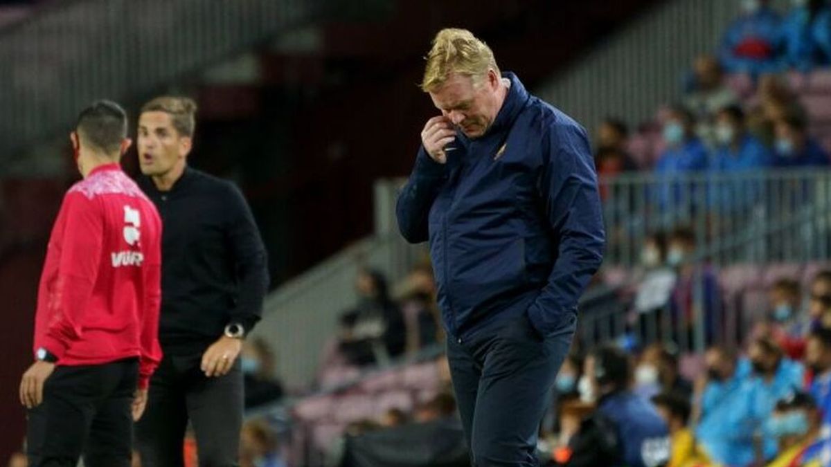 Koeman no encuentra la solución: ni su apuesta por los jóvenes le sale bien Koeman no encuentra la solución: ni su apuesta por los jóvenes le sale bien