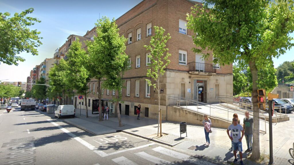 Una mujer agrede a una enfermera en Lleida .