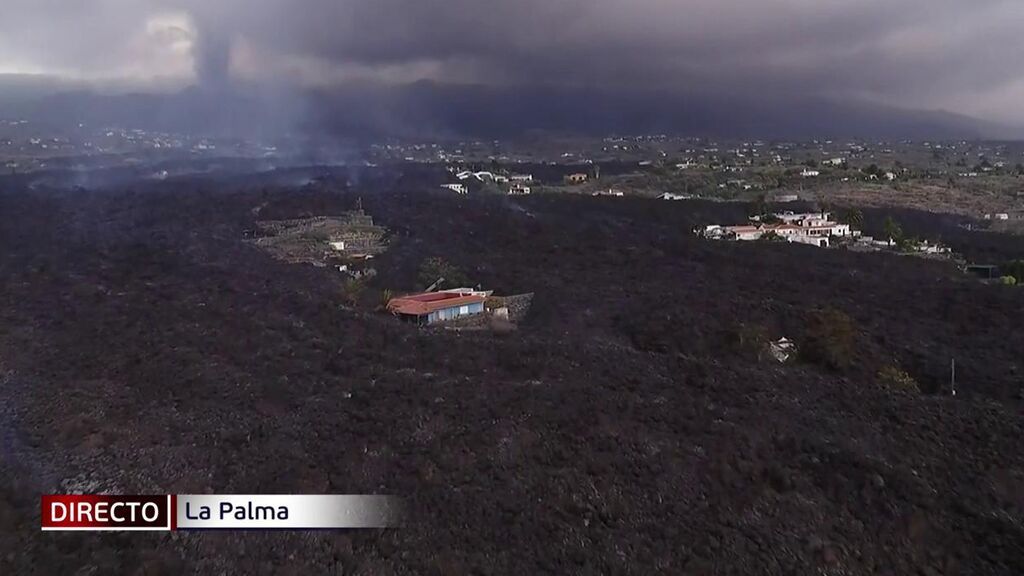 La lava engulle Todoque