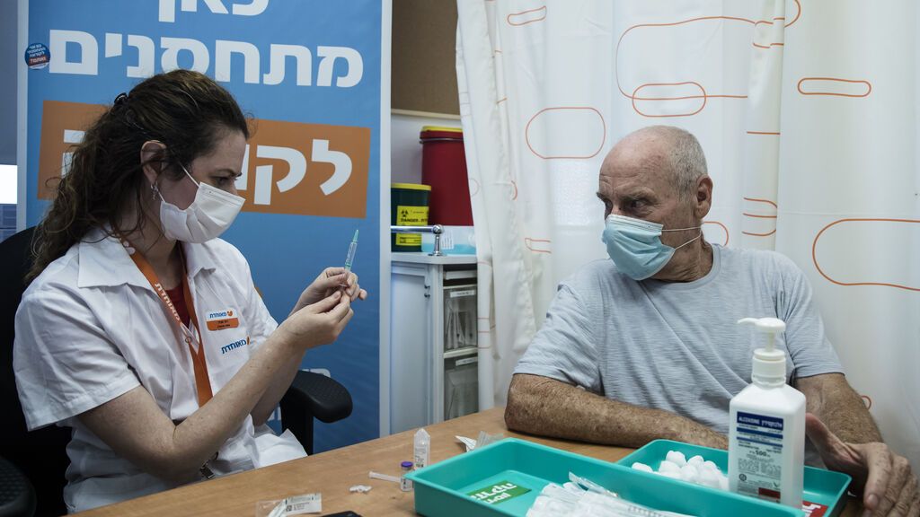¿Para qué ha servido la tercera dosis en Israel?