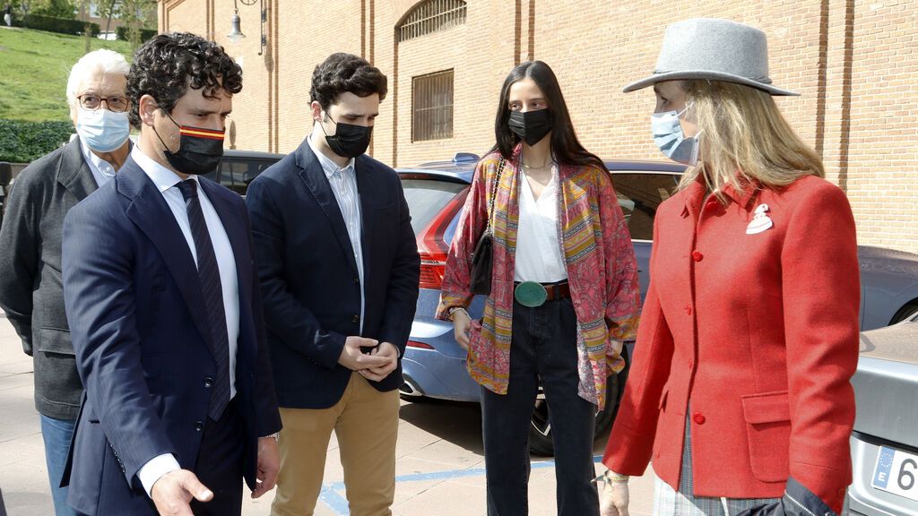 Miguel Abellán junto a la infanta Doña Elena en Las Ventas
