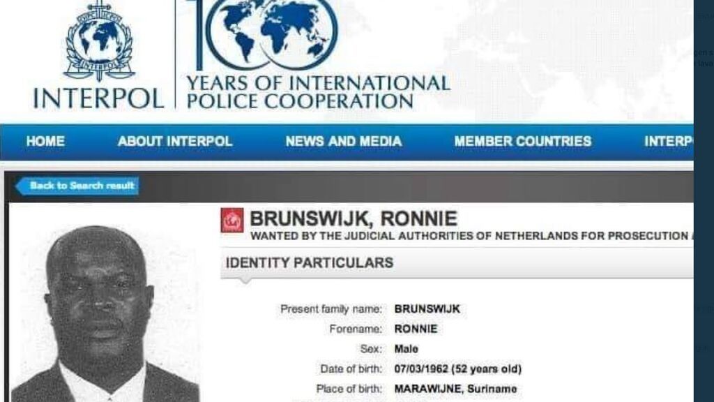 Ronnie interpol