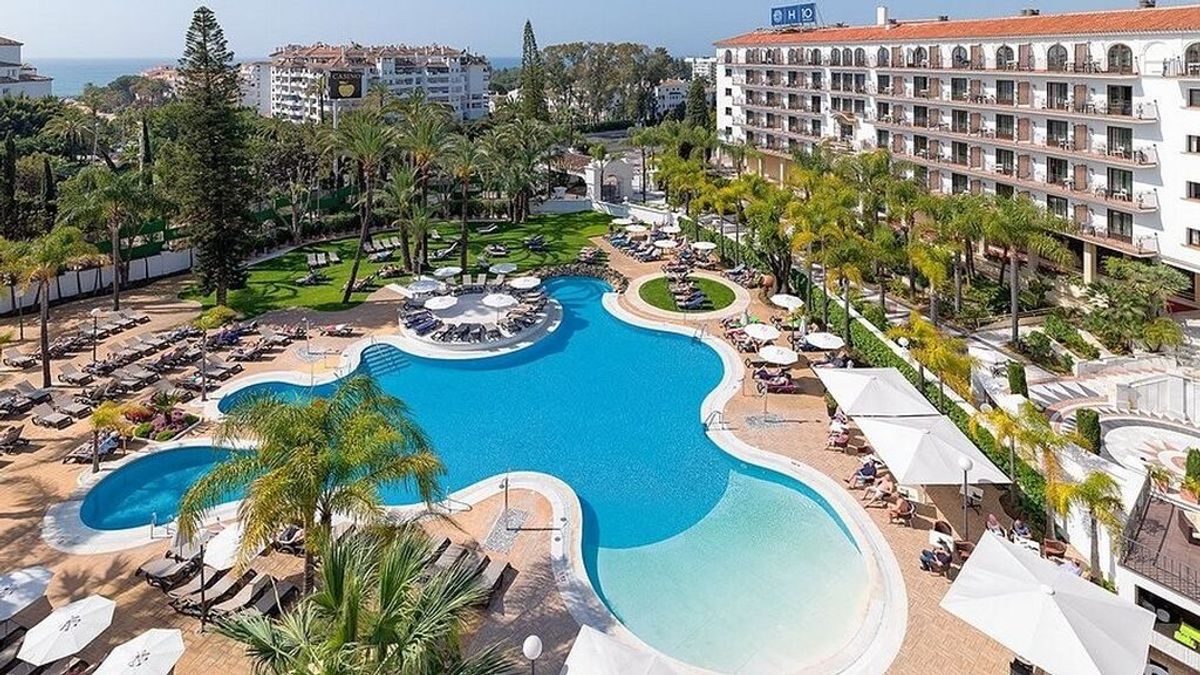 El turismo se recupera: la Costa del Sol aumenta en un 74% las pernoctaciones con respecto al verano de 2020 El turismo se recupera: la Costa del Sol aumenta en un 74% las pernoctaciones con respecto al verano de 2020