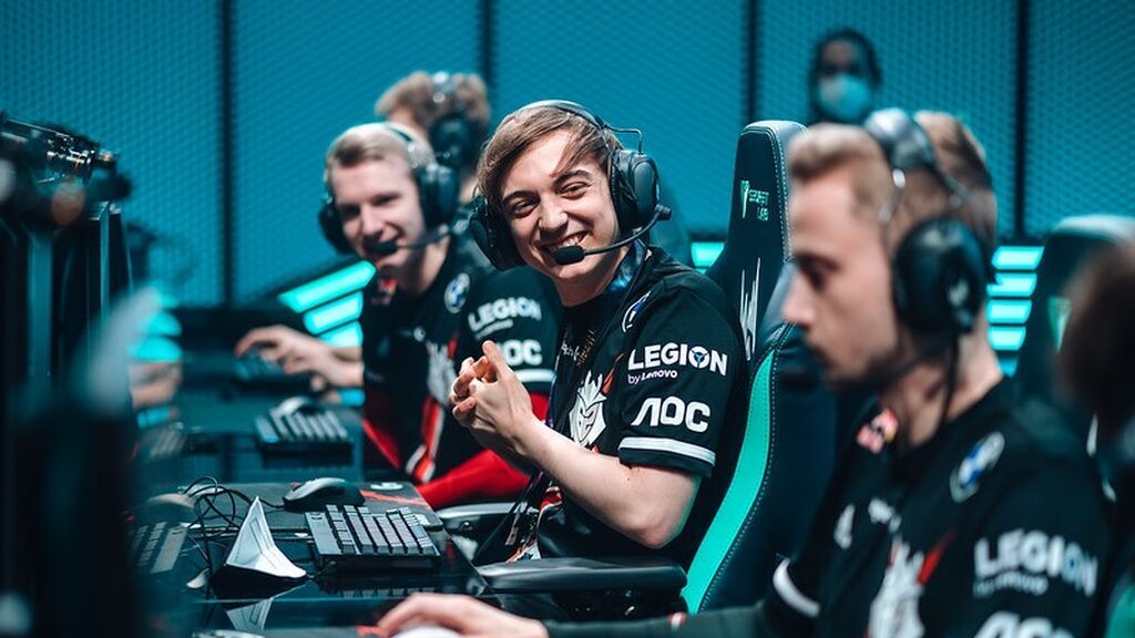 g2 esports fb